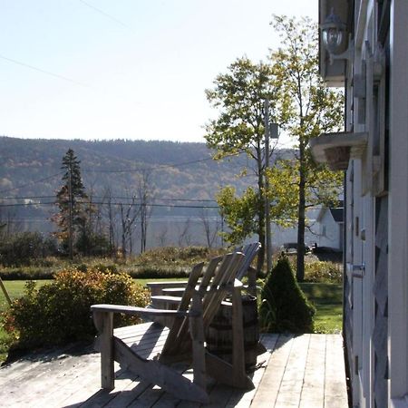 Broadwater Inn & Cottages Baddeck Inlet 외부 사진