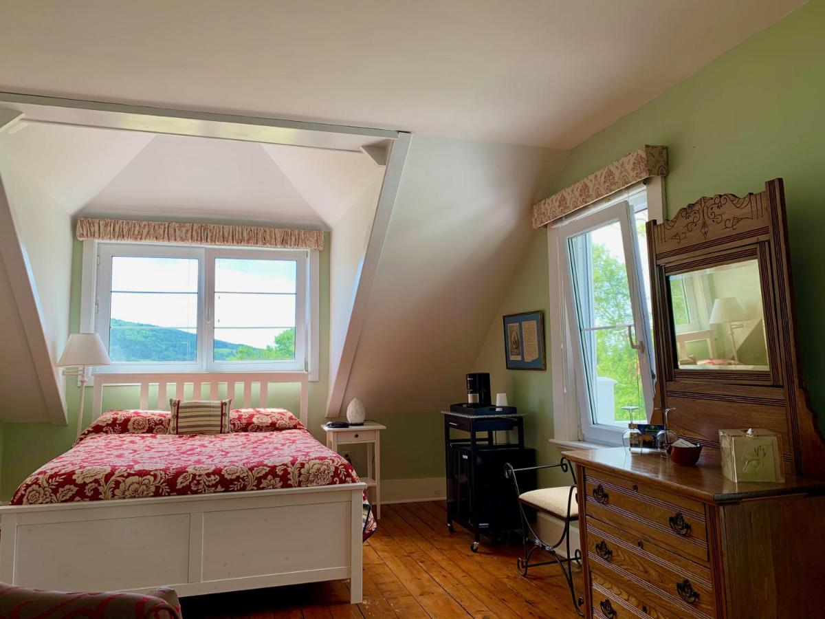 Broadwater Inn & Cottages Baddeck Inlet 외부 사진