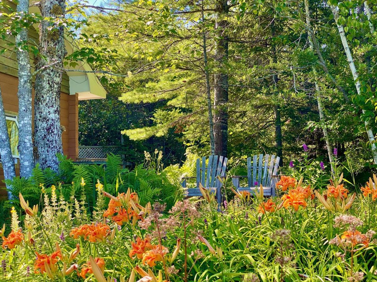 Broadwater Inn & Cottages Baddeck Inlet 외부 사진