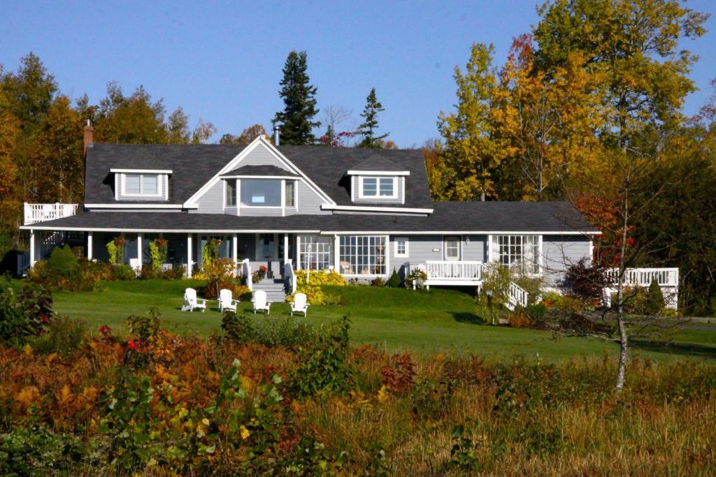 Broadwater Inn & Cottages Baddeck Inlet 외부 사진